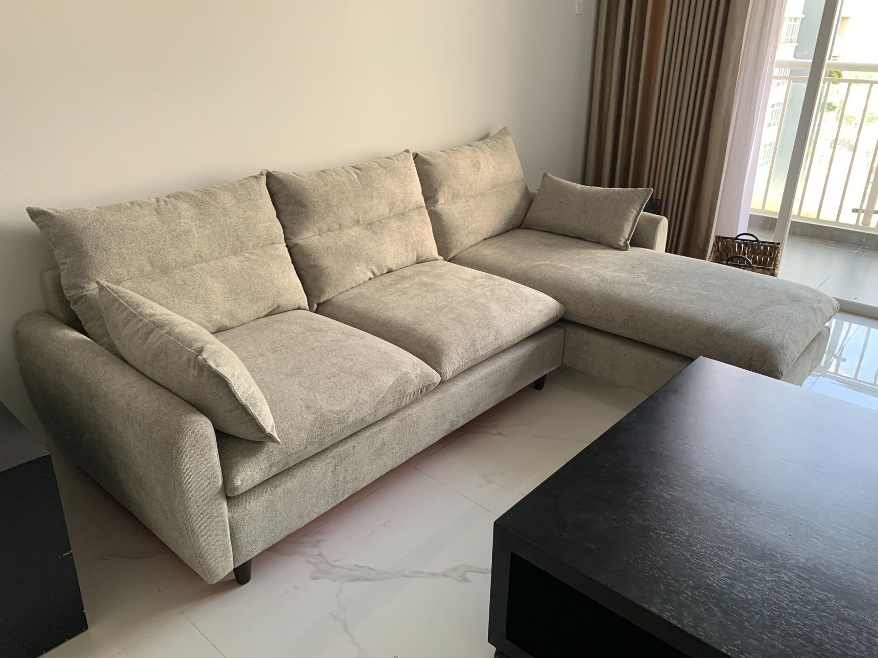 Sofa đẹp, nhân viên giao hàng nhiệt tình, nhanh nhẹn. Sẽ giới thiệu người thân mua