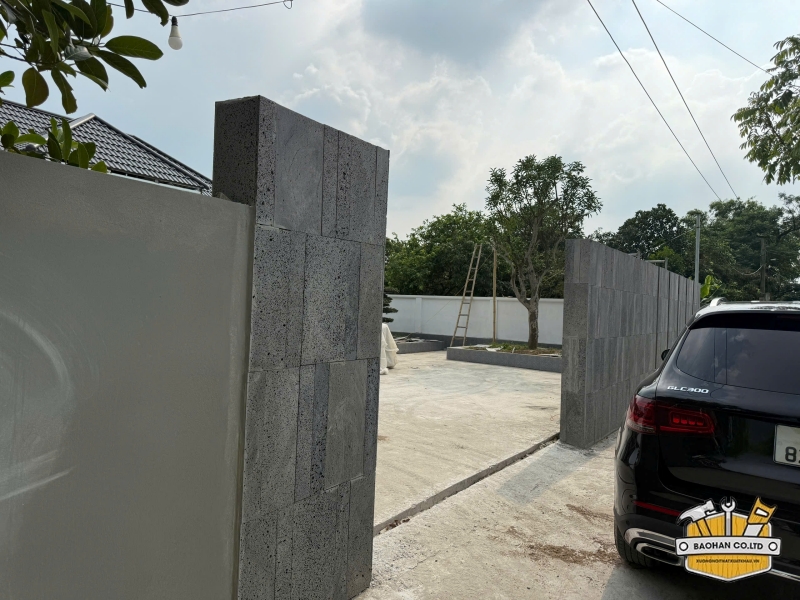 Khu vực cổng vào