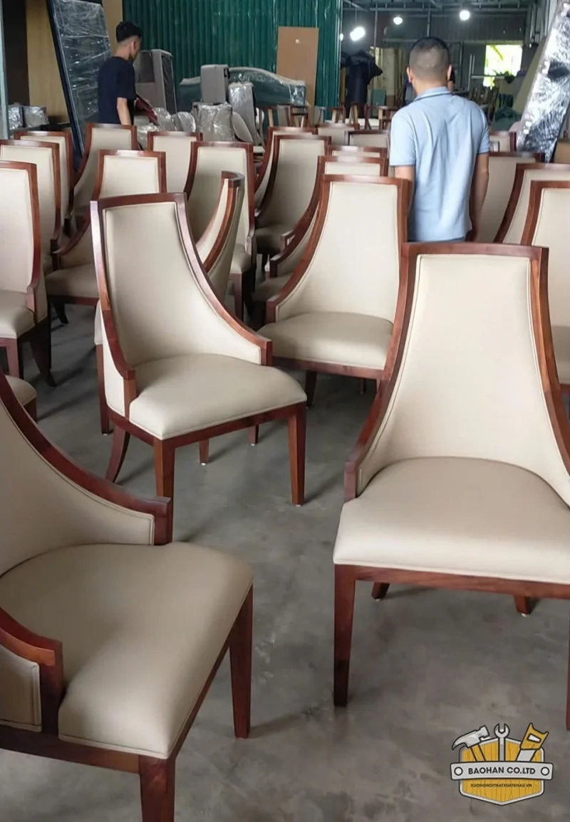 Sản phẩm hoàn thiện tại xưởng được kiểm tra kỹ lưỡng