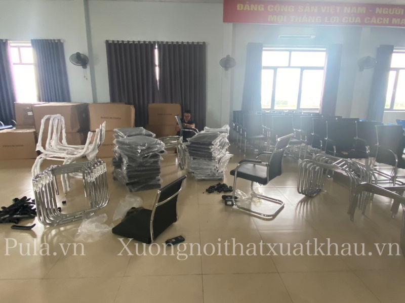 Hoàn thành bàn giao ghế làm việc hội trường cho Tập đoàn Hàng Hải Việt Nam